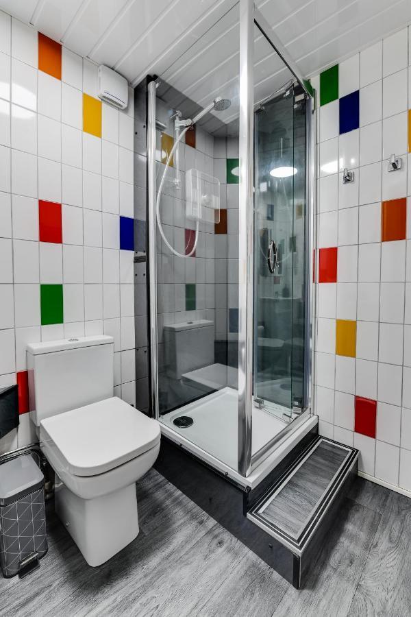 1 Bedroom Swinley Apartment L Free Parking L Wigan Royal Infirmary L Haigh Hall L Central Location מראה חיצוני תמונה